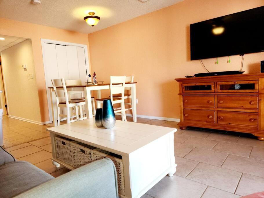 Beachfront Condo In Paradise Ocean Stadt Exterior foto